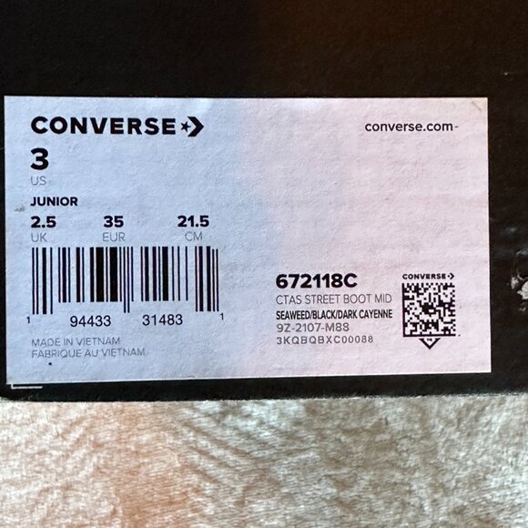 Converse Chuck Taylor All Star Street Mid Leather Sneakers Boys Size 3 Box Incl - Picture 6 of 16